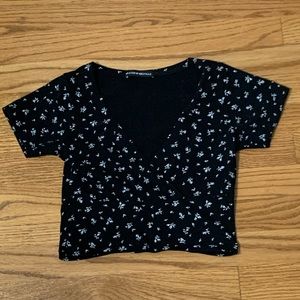 Brandy Melville crop top